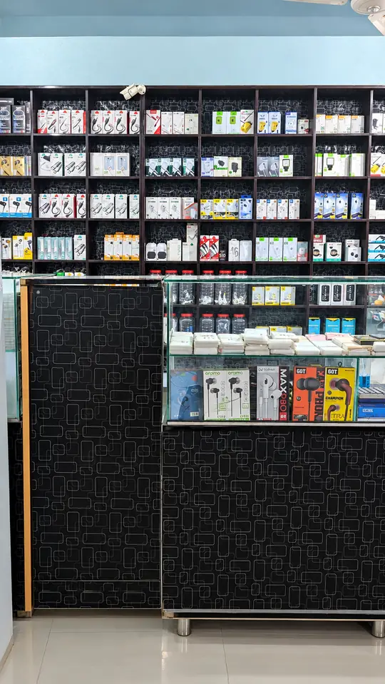 Shop counter at SK Mobiles